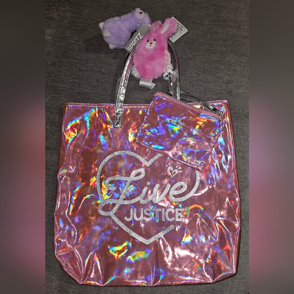 Glitzy, sparkly, and brilliant bag, perfect for overnight trips